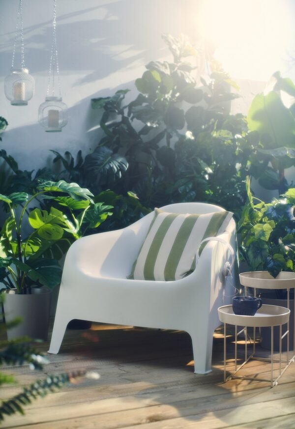 skarpoe-armchair-outdoor-white__0993143_ph176545_s5.jpg Outdoor Armchair White